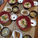 3月3日ひなまつりの日にちらし寿司を食べました